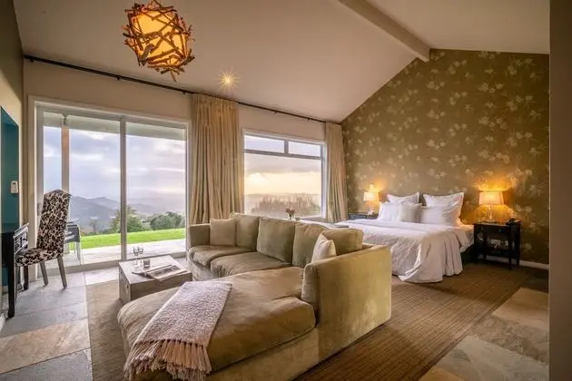 Luxury Tek Büyük veya İki Ayrı Yataklı Oda, Sigara İçilmez, Balkon (Kourawhero Experience)