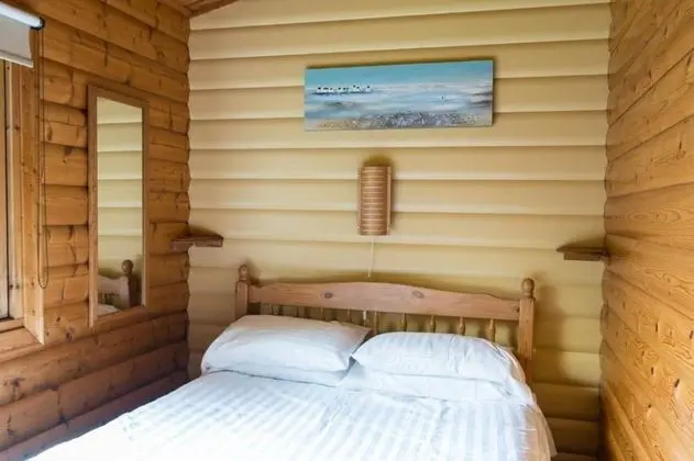 Kulübe, 2 Yatak Odası (Cedar)