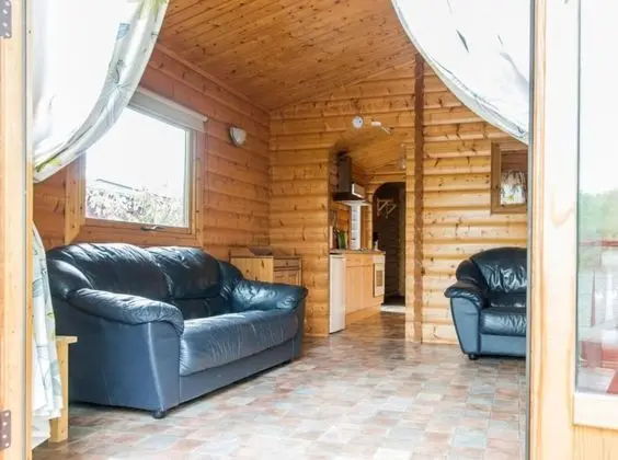 Kulübe, 2 Yatak Odası (Cedar)