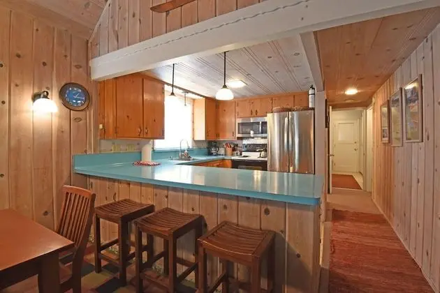 Ev, Birden Çok Yatak (Woodland Chalet)