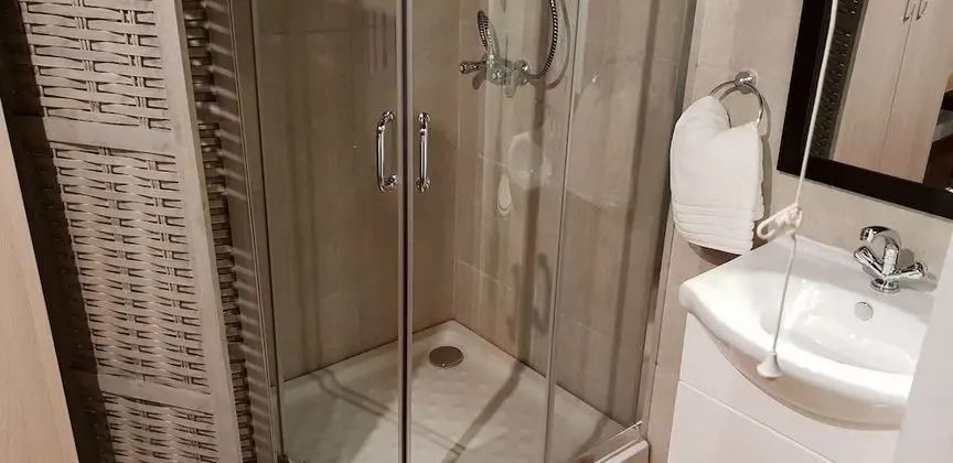 Standard Oda, Bahçe Manzaralı