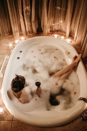 Romantic Kır Evi, 1 Yatak Odası, Sigara İçilmez, Mutfak (Multi Night Getaway)