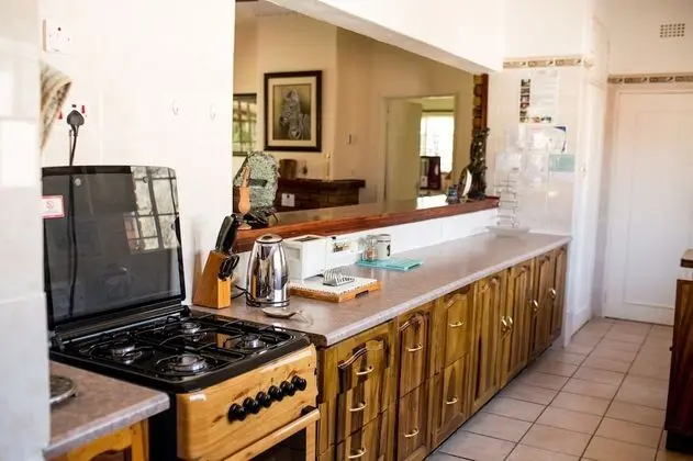 Standard Kır Evi, 2 Yatak Odası, Sigara İçilmez, Nehir Manzaralı (Woodlands)