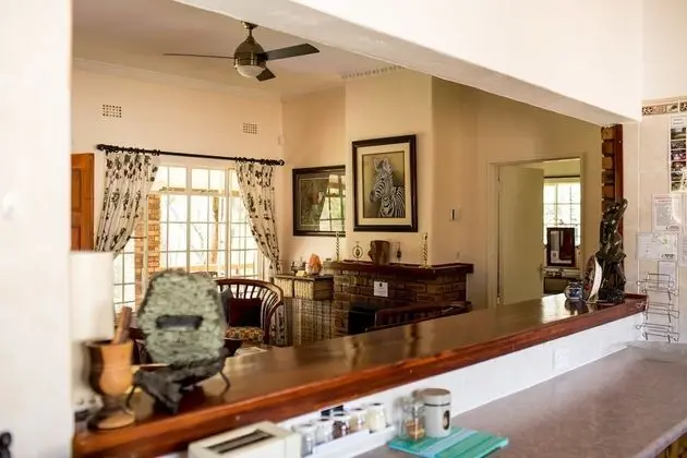 Standard Kır Evi, 2 Yatak Odası, Sigara İçilmez, Nehir Manzaralı (Woodlands)