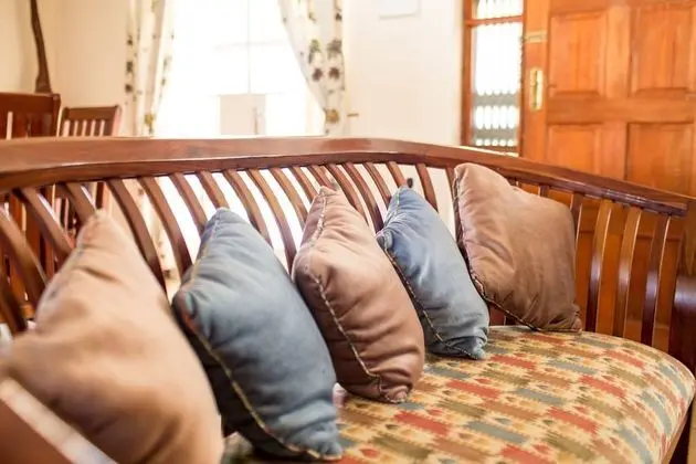Standard Kır Evi, 2 Yatak Odası, Sigara İçilmez, Nehir Manzaralı (Woodlands)