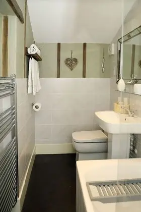 Classic Tek Büyük Yataklı Oda, 1 En Büyük (King) Boy Yatak, Bahçe Manzaralı