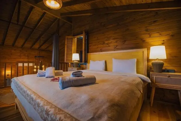 Jakuzili Suite Bungalov, Göl Manzaralı, Isıtmalı Özel Havuzlu