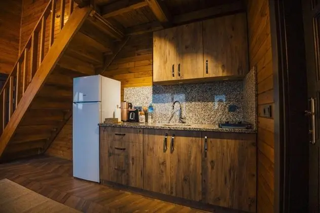 Jakuzili Suite Bungalov, Göl Manzaralı, Isıtmalı Özel Havuzlu