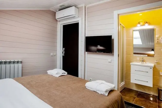 Standard Tek Büyük Yataklı Oda