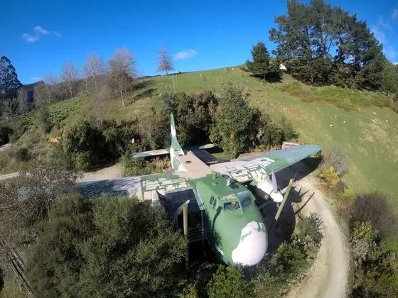 Apart Daire, 1 Yatak Odası (The Plane Tail)