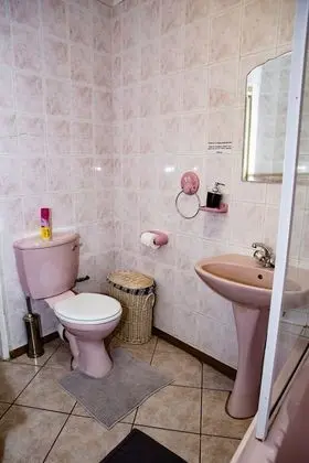 Luxury Üç Kişilik Oda (Downstairs)