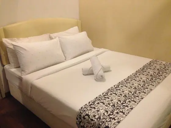 Standard Tek Büyük Yataklı Oda