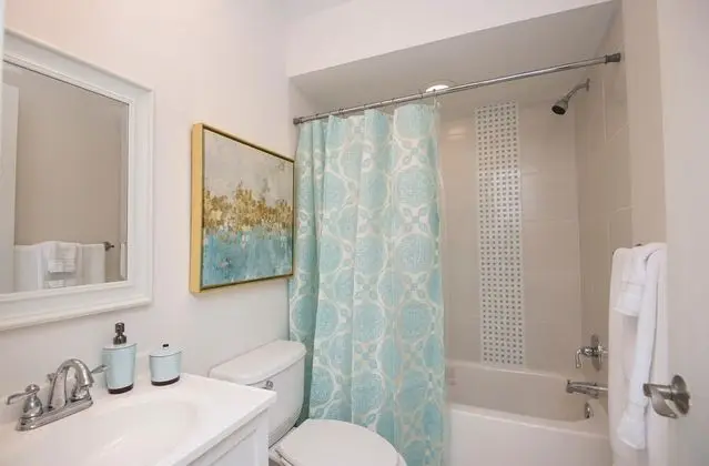 Ev (Woodridge - Private & Sanitized, Perf)