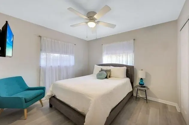 Ev (Woodridge - Private & Sanitized, Perf)