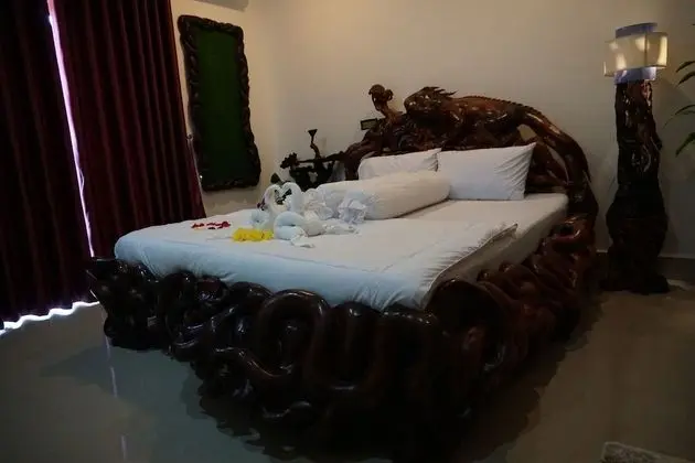 Tek Büyük Yataklı Oda