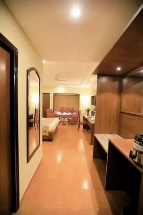 Deluxe Tek Büyük veya İki Ayrı Yataklı Oda, 1 Çift Kişilik Yatak, Tepe Manzaralı