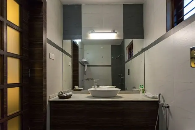Superior Kır Evi