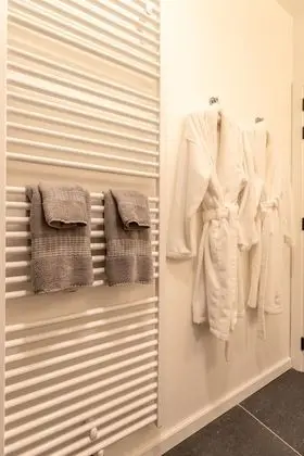 Tek Büyük Yataklı Oda (Bird Room)