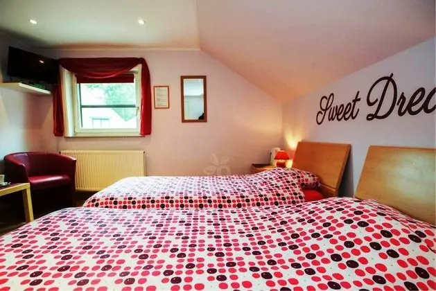 Standard Oda, 2 Tek Kişilik Yatak