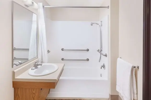 Standard Oda, 2 Çift Kişilik Yatak, Sigara İçilebilir