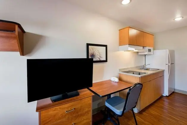 Standard Oda, 1 Çift Kişilik Yatak, Sigara İçilebilir