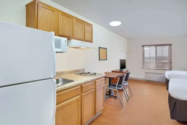 Standard Oda, 2 Çift Kişilik Yatak, Sigara İçilebilir