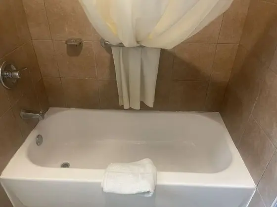 Oda, 2 Büyük (Queen) Boy Yatak, Sigara İçilmez