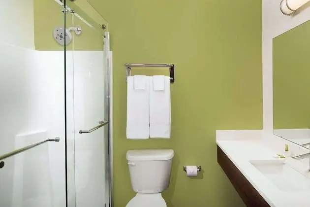 Standard Oda, 1 Büyük (Queen) Boy Yatak, Sigara İçilmez