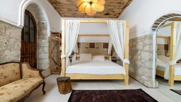Çift Kişilik, Bahçe Manzaralı, Şömineli