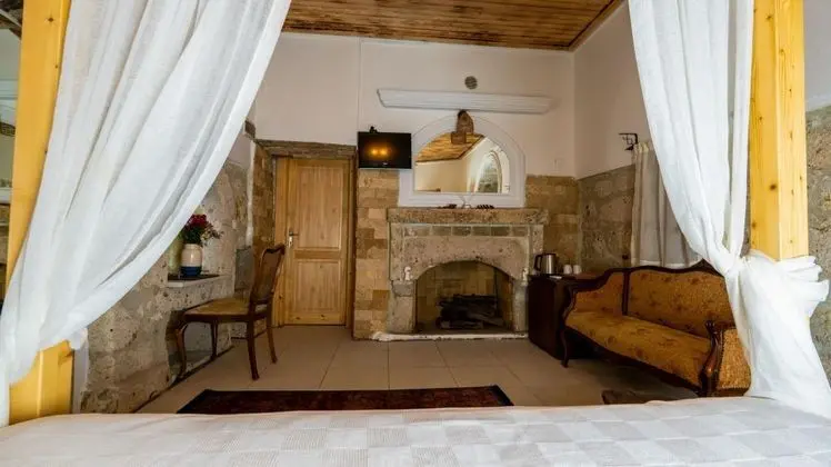 Çift Kişilik, Bahçe Manzaralı, Şömineli