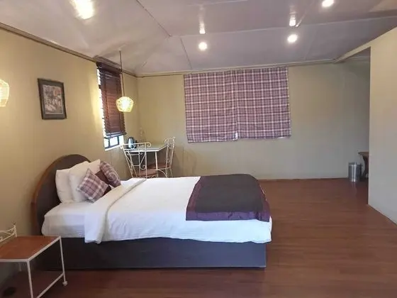 Woodstock Suite