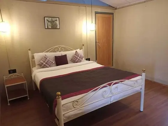 Woodstock Suite