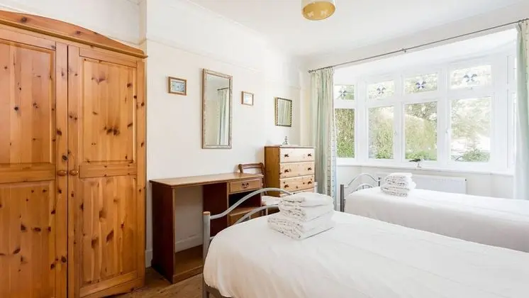 Ev (2 Bedrooms)