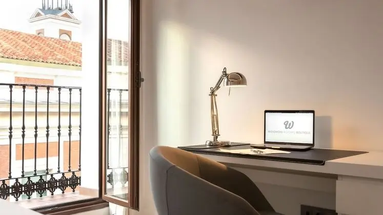 Junior Süit, Balkon