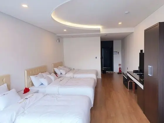 Deluxe Üç Kişilik Oda