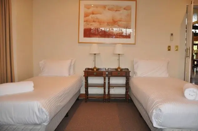 Grand Ev, 4 Yatak Odası (4 King beds / 8 King Singles)