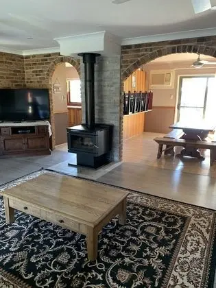 Grand Ev (Estate, 9 King Beds /18 King Singles)