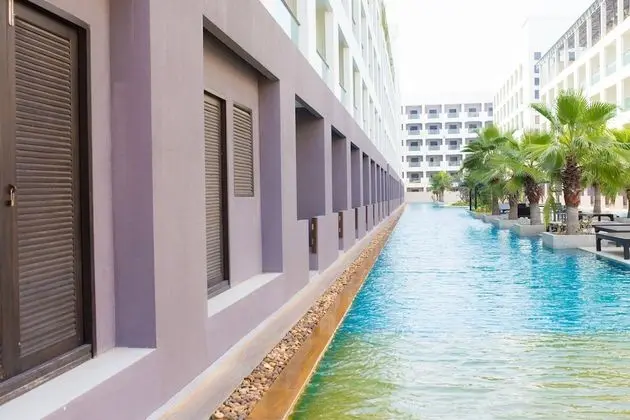 Cabana Pool Access