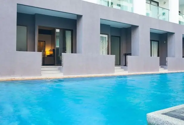 Cabana Pool Access