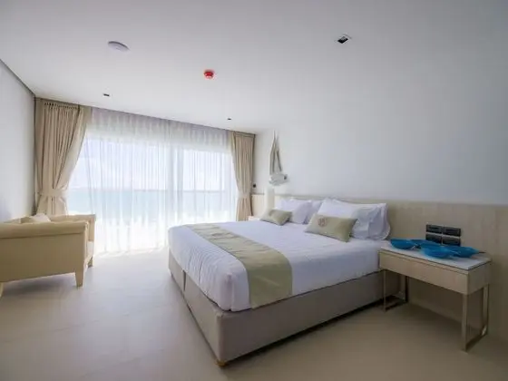 Deluxe Double Room with Sea View