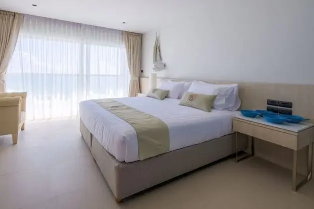 Deluxe Double Room with Sea View