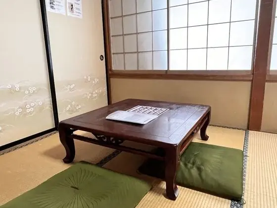 Superior Twin Room 9, Shared bathroom
