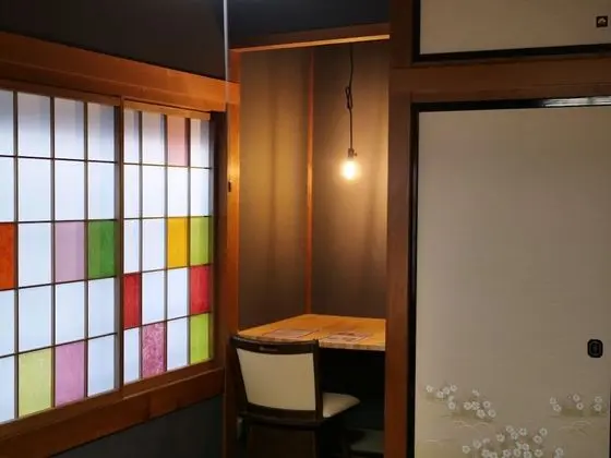 Twin Room 12, Shared bathroom