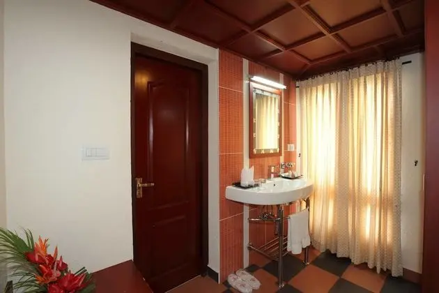 Göl Manzaralı (Lake View Room)