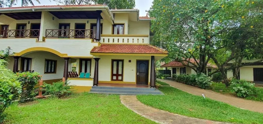 Göl Manzaralı (Lake View Room)