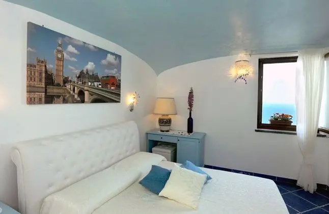 Deluxe Tek Büyük Yataklı Oda, Deniz Manzaralı