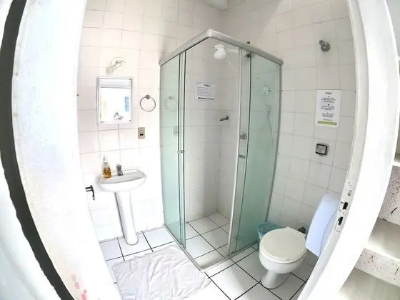 Basic Ortak Ranzalı Oda, Sadece kadınlar için, Özel Banyo