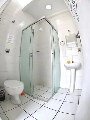 Basic Ortak Ranzalı Oda, Sadece kadınlar için, Özel Banyo