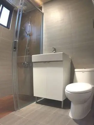 Standard Ortak Ranzalı Oda, Sadece kadınlar için, Ortak Banyo (window)