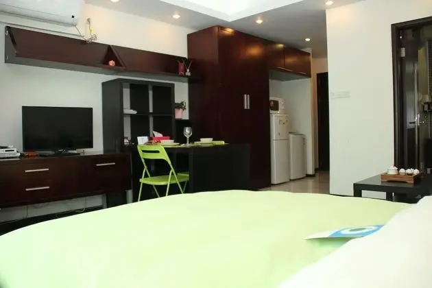 Deluxe Oda, 1 Büyük (Queen) Boy Yatak, Küçük Mutfak, Şehir Manzaralı